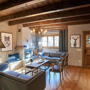 Сasa de vacaciones Preciosa Casa, Naut Aran, Alto Aran, Gessa, A 4 Km De Baqueira, 212 M2 Wifi, Gessa